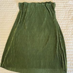 Green midi skirt